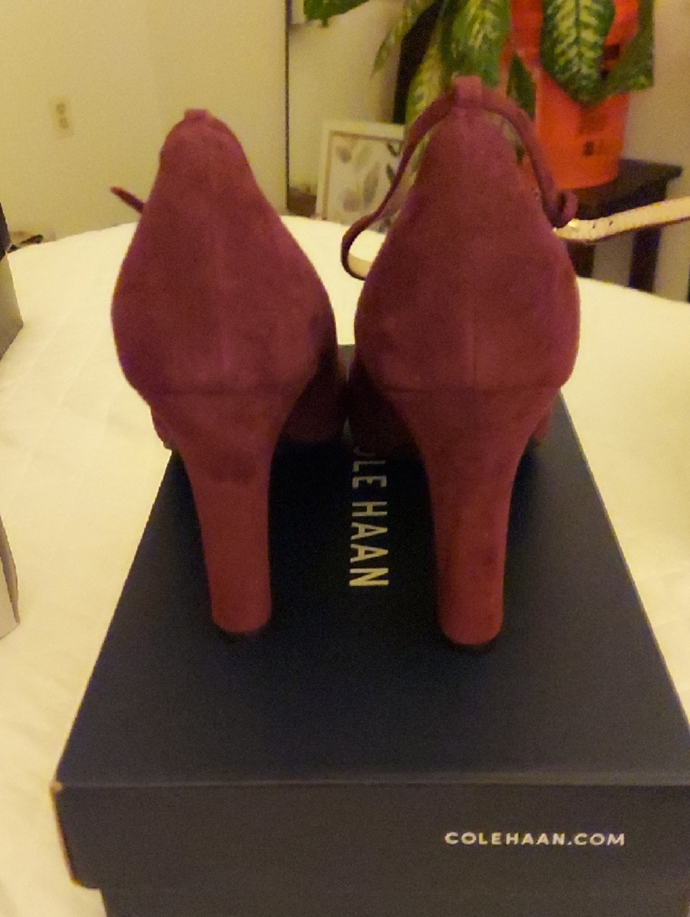 Cole Haan Kaelyn Size 10B Burgandy Suede Ankle Strap Heels W15561 - Picture 3 of 9